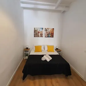 Gaudi Appartement Barcelona
